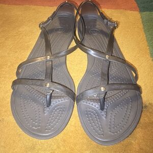 CROCS Women's Black Strappy Toe-Post Sandals